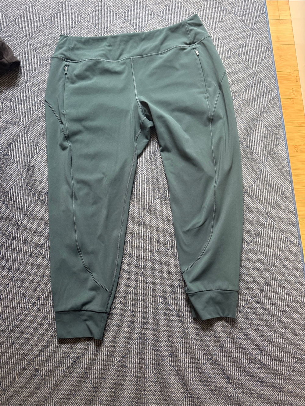 Athelta Rainer Forest Green Joggers